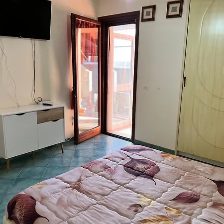 فيلة Araba Fenice Luxury برينديسي