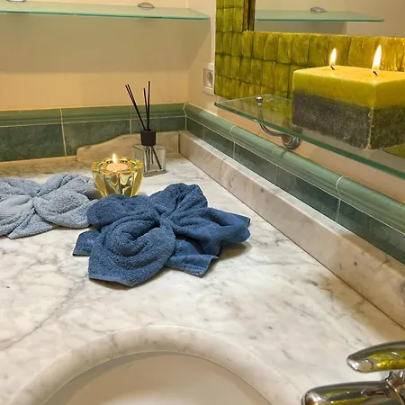 Araba Fenice Luxury * ברינדיזי